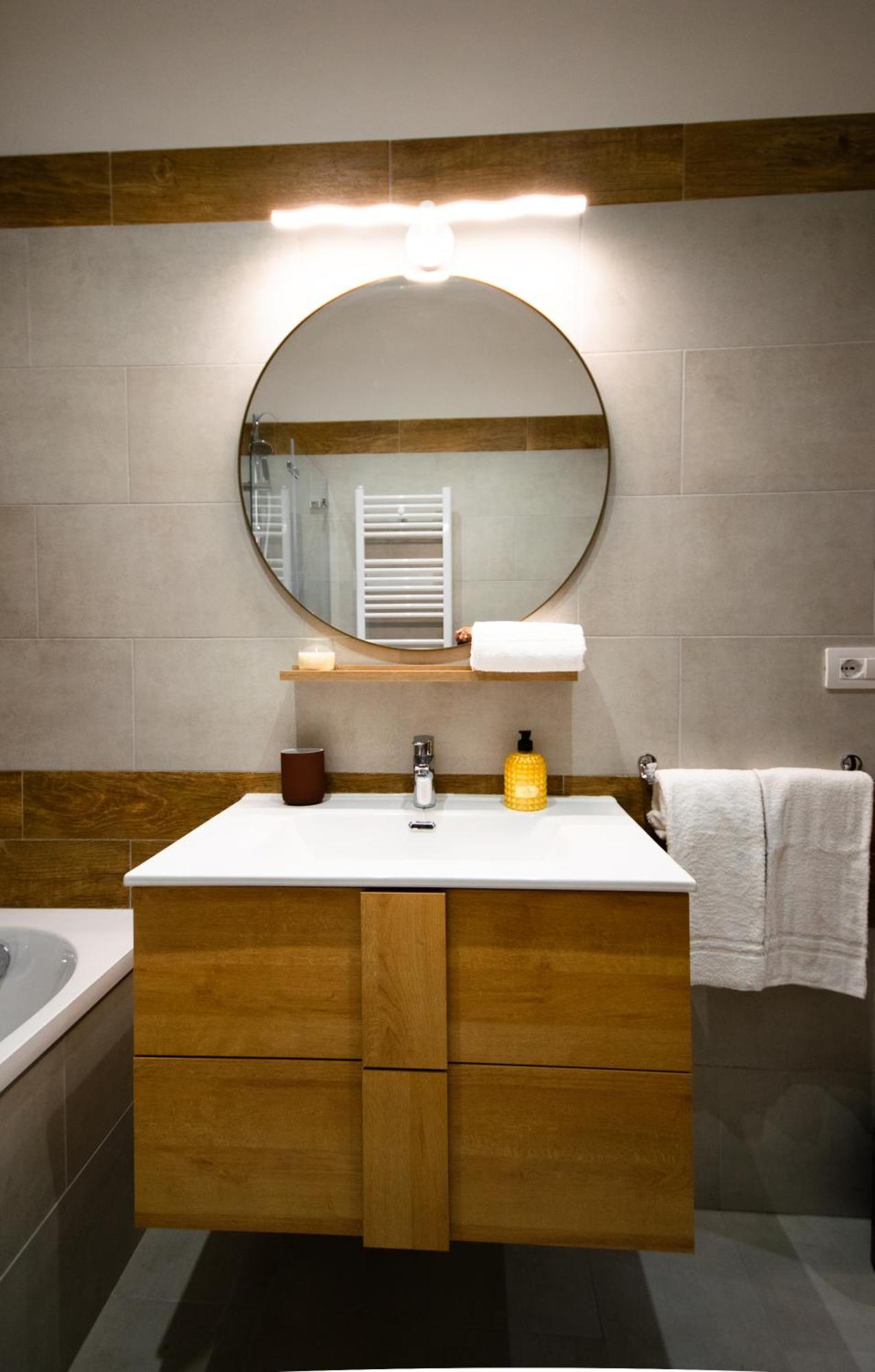 Mbs Marconi Bridge Suites Guest House Roma Esterno foto
