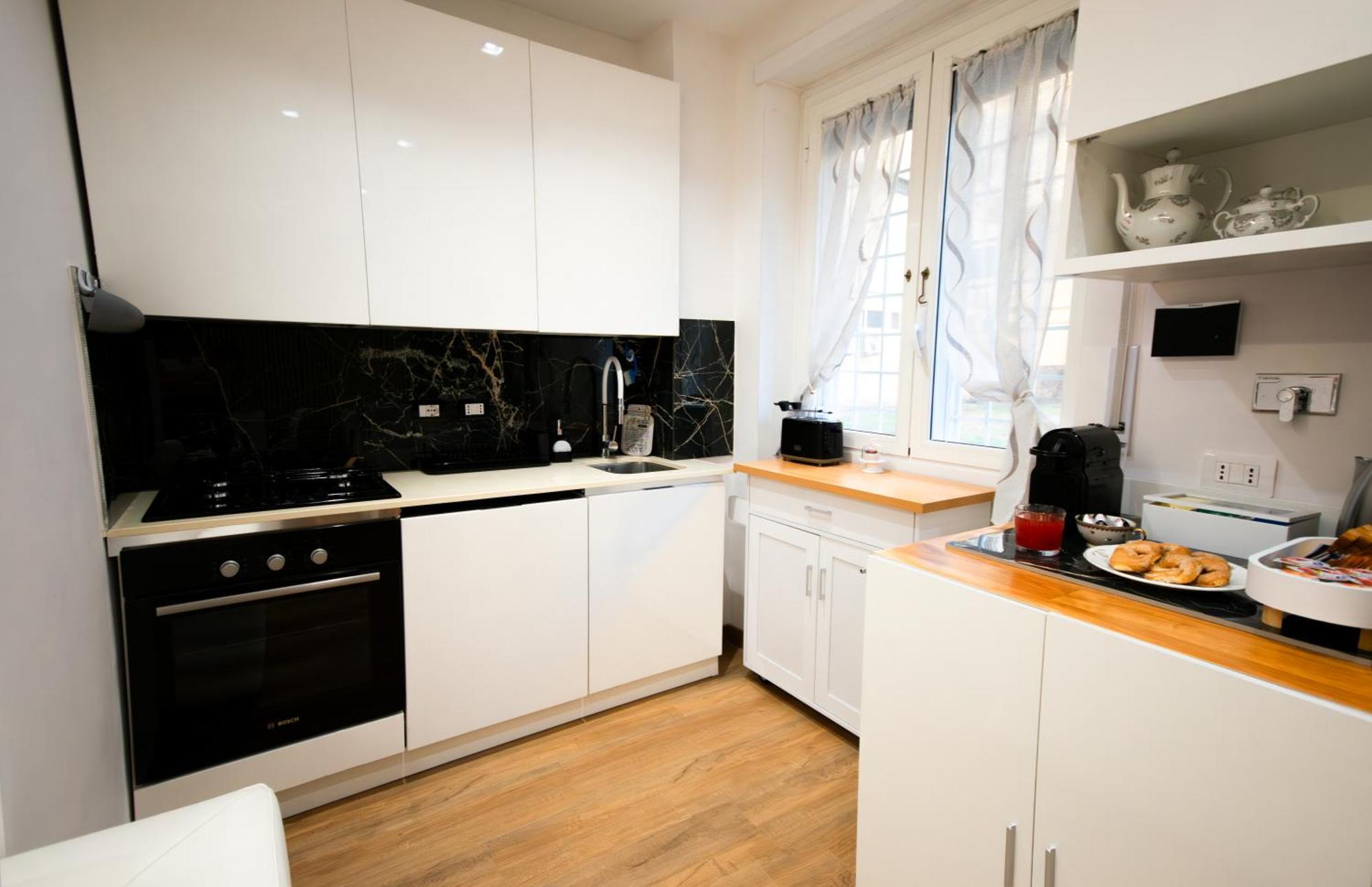 Mbs Marconi Bridge Suites Guest House Roma Esterno foto